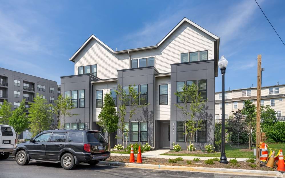 C4 - 3 bedroom floorplan layout with 3 bathrooms and 1830 square feet (Exterior Building Shot)